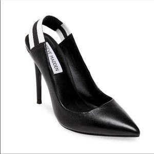 Steve Madden Darby Leather Pointed Toe